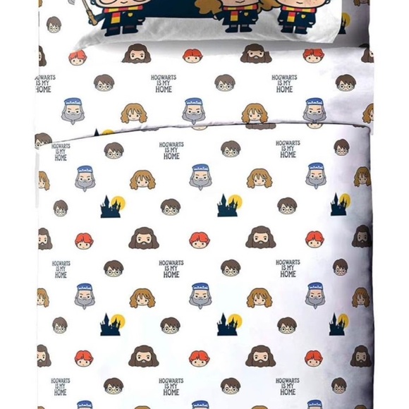 Harry Potter bedding set.-photos used for reference, gently pre loved condition - Picture 3 of 5